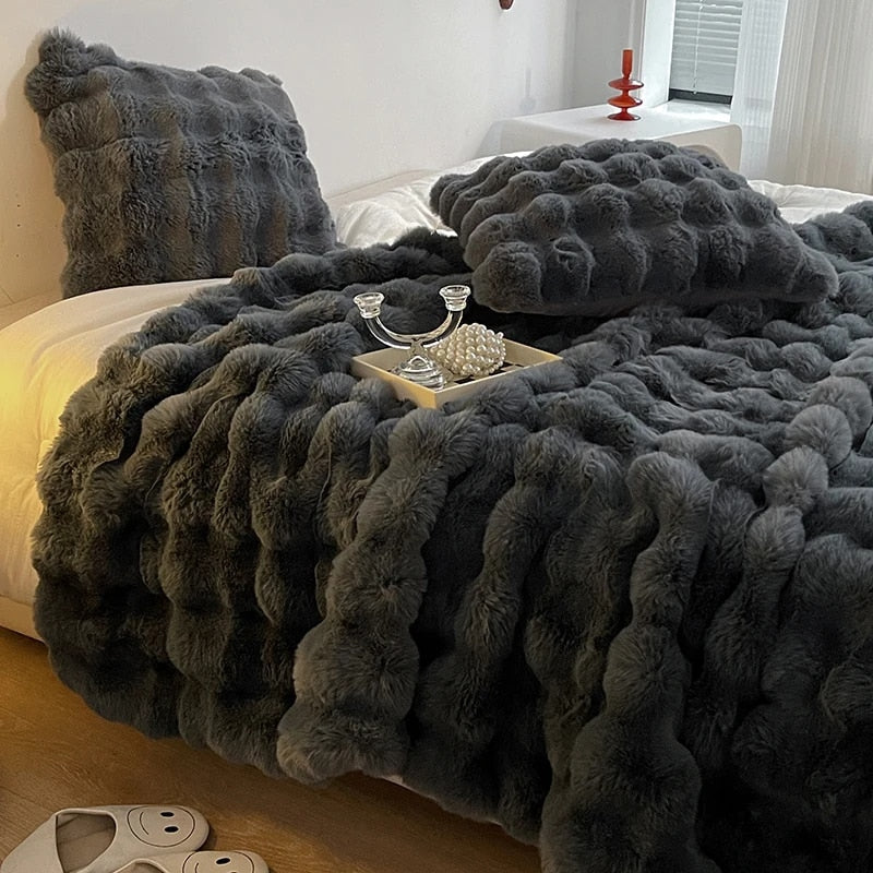 Super Soft Fluffy Luxury Rabbit Faux Fur Wave Throw - 4 Colours Lilly & Lula