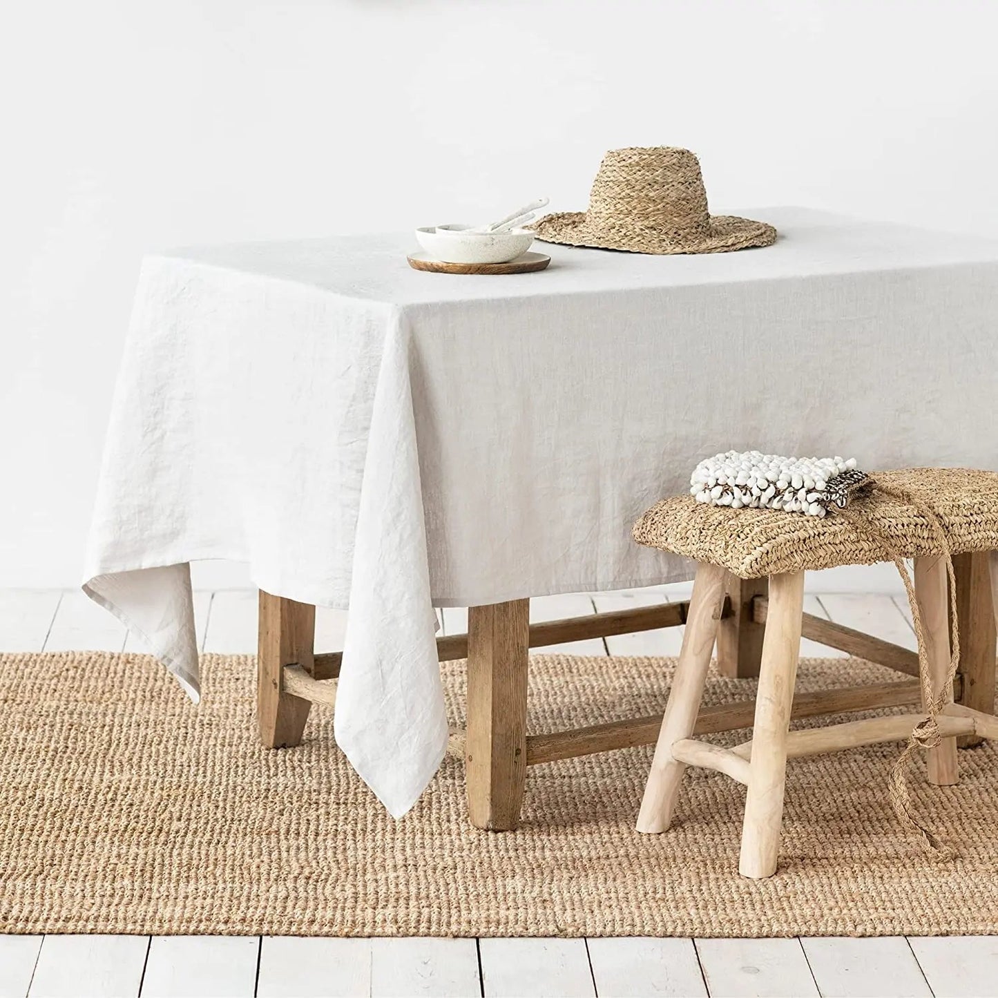 100% Pure Linen Tablecloths & Table Runners - White, Ivory, Beige & Grey Lilly & Lula