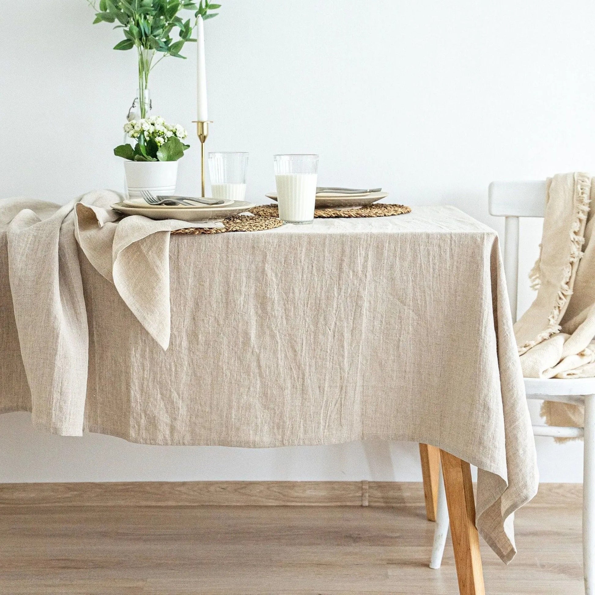 100% Pure Linen Tablecloths & Table Runners - White, Ivory, Beige & Grey Lilly & Lula