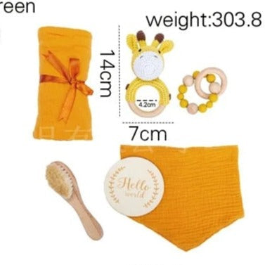 Animal New Born Baby Gift Set (0–6mths) in Yellow Giraffe - 6 Piece Set Lilly & Lula