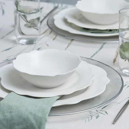 Daisy Scalloped 12-Piece New Bone Dinner Set for 4 People Lilly & Lula