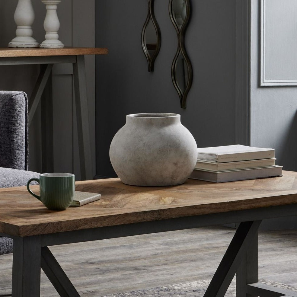 Darcy Timeless & Characterful Texture Stone Planter Lilly & Lula