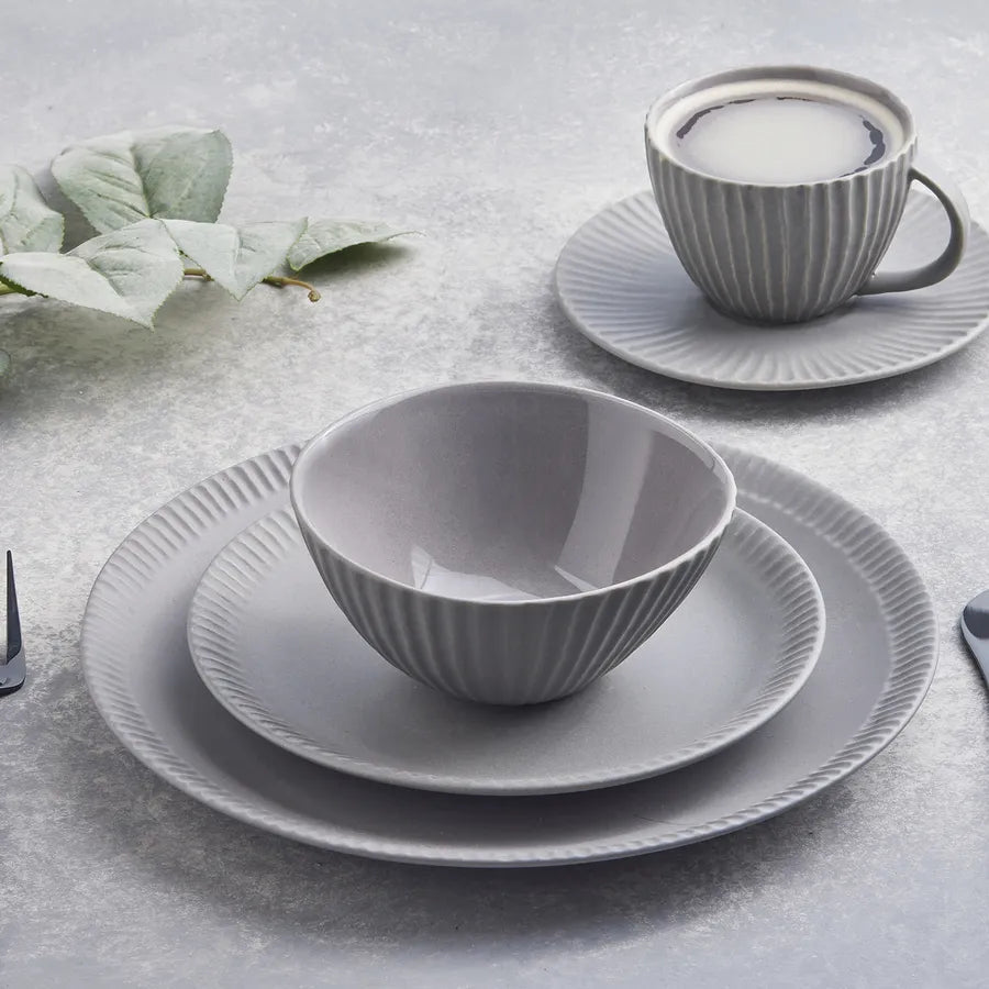 Grey Scandi Inspired 20-Piece Stoneware Handmade Dinner Set for 4 People Lilly & Lula