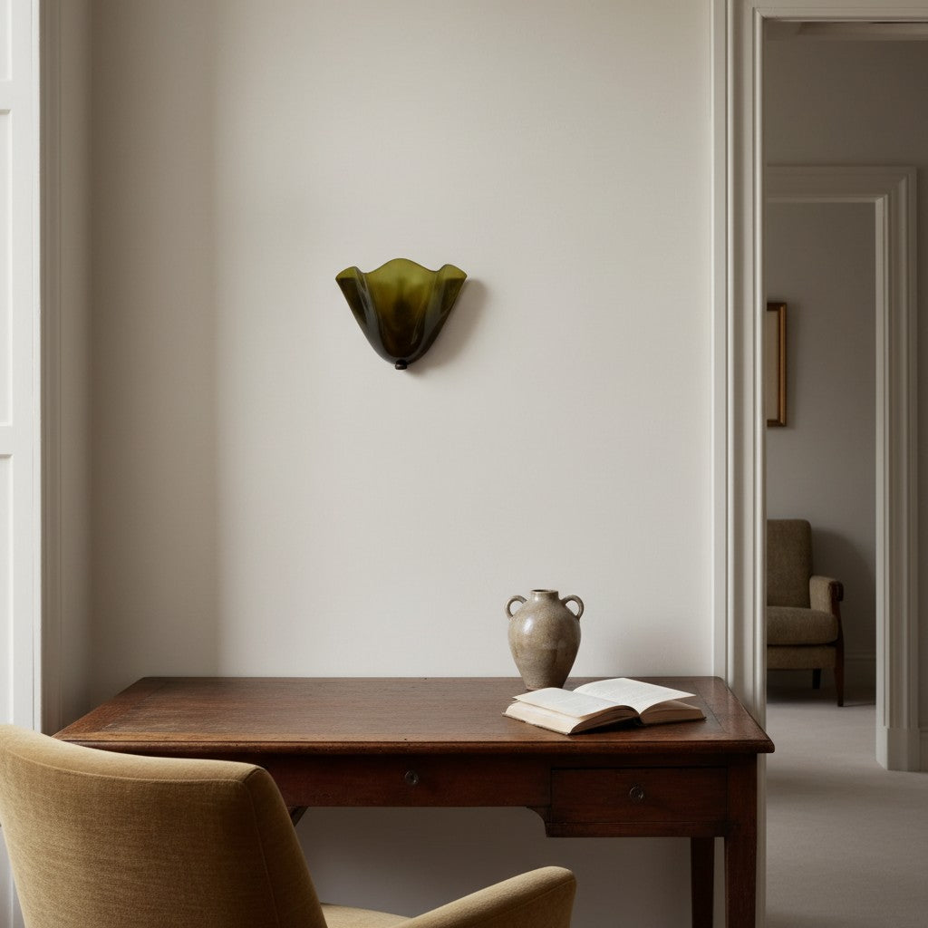 Modern Shell-Shaped Wall Sconce - 5 Colours
