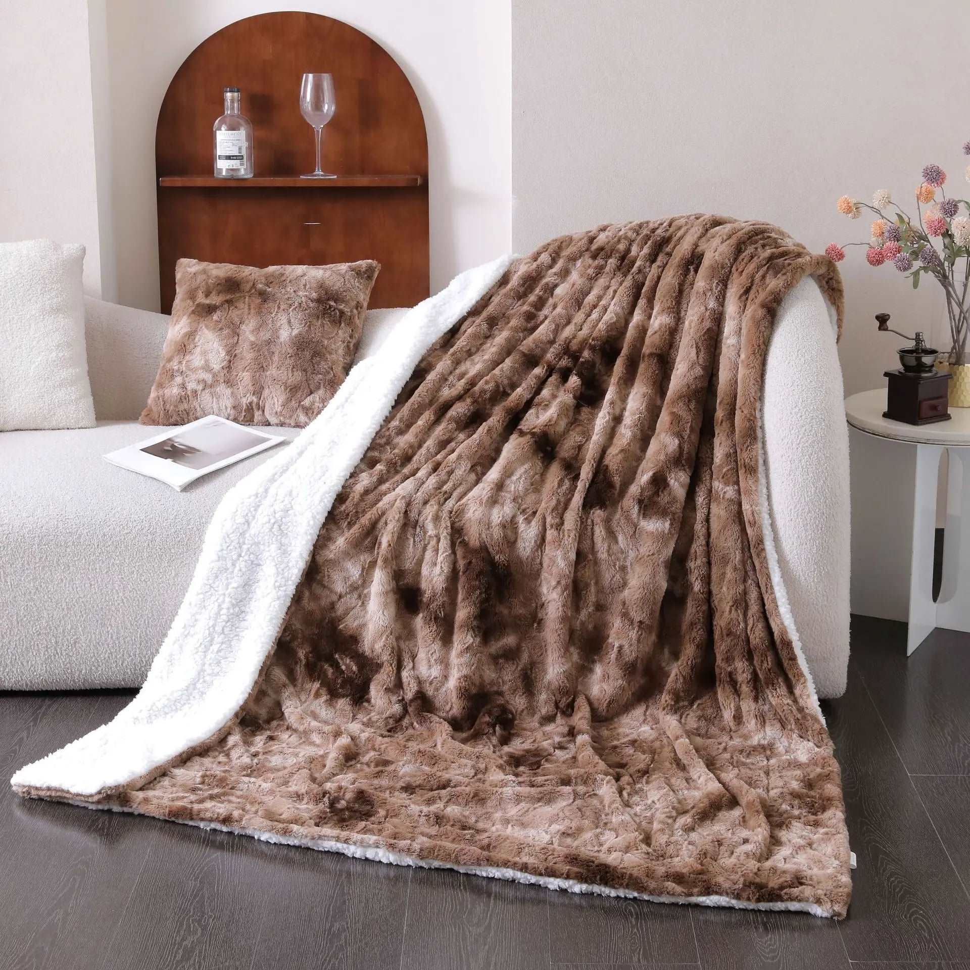 No Shed Luxury Double Layer Fluffy Throw Bedspread - 6 Colours Lilly & Lula