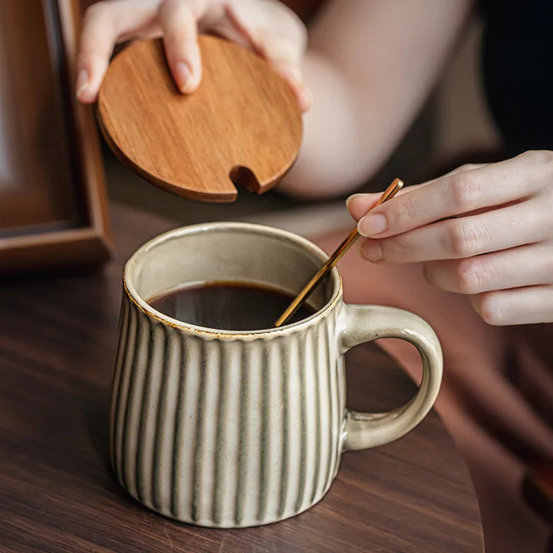 Large Handmade Ceramic Ripple Mug with Wooden Lid - Beige & Grey