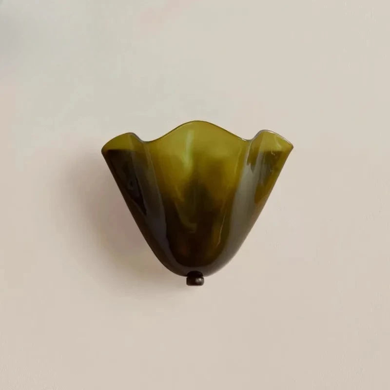 Modern Shell-Shaped Wall Sconce - 4 Colours