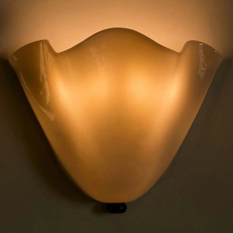 Modern Shell-Shaped Wall Sconce - 4 Colours