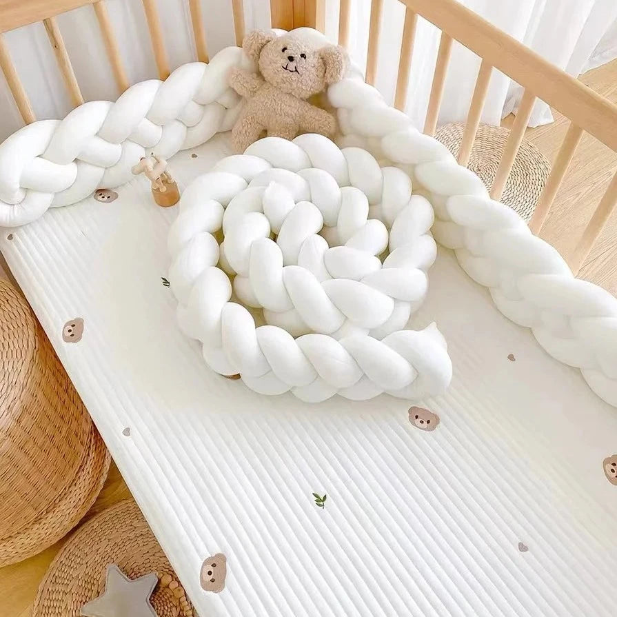 Baby crib bumper knotted best sale