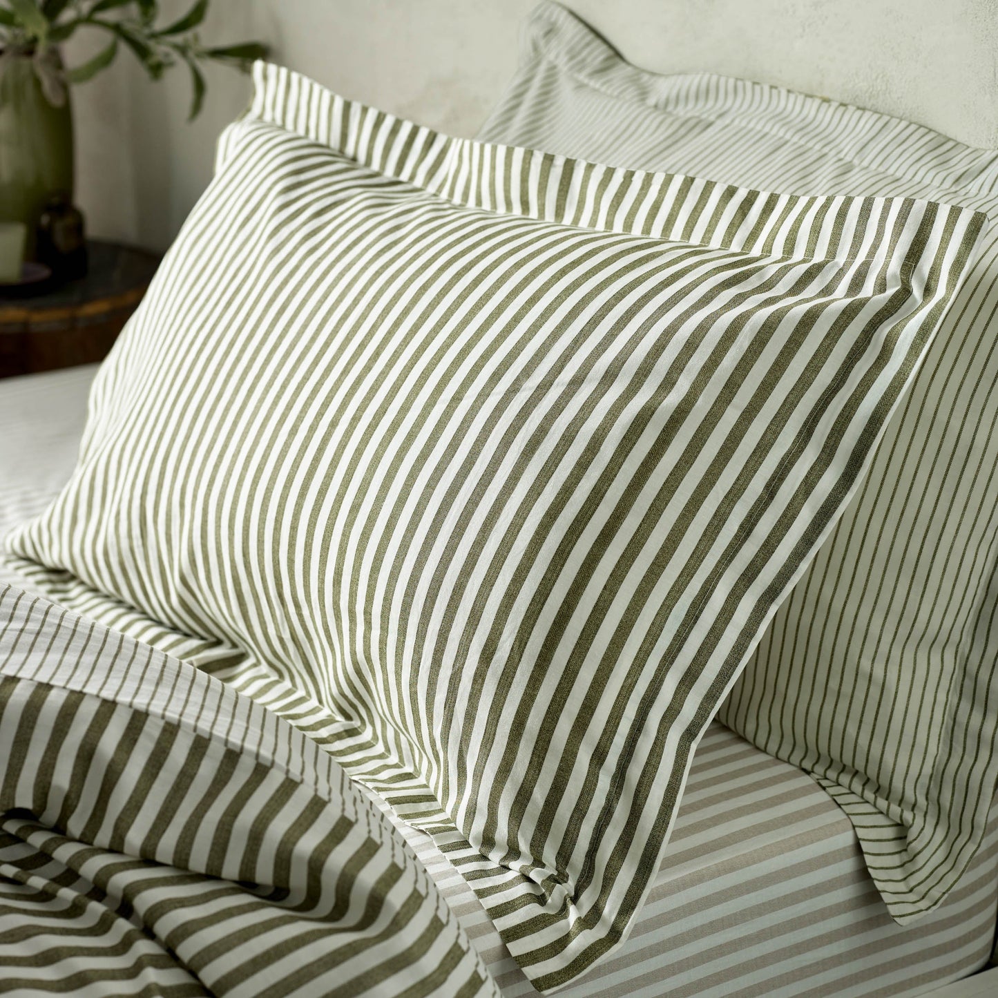 100% Cotton Reversible Stripe Duvet Cover Set - 4 Colours